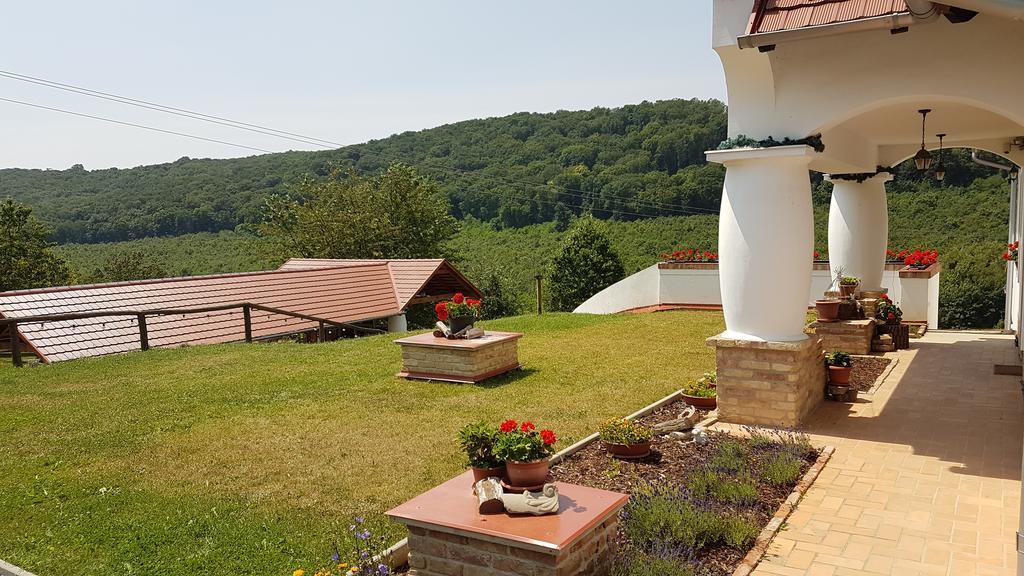 Palos Resort Zalacsány Exteriör bild