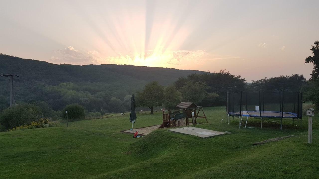 Palos Resort Zalacsány Exteriör bild